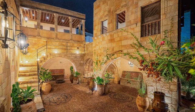 Vasilikos Mansion -Captains Garden Residence