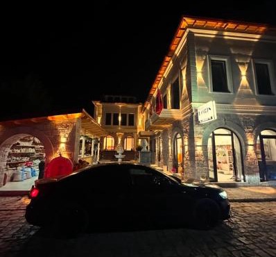 Vila Loris in Voskopojë