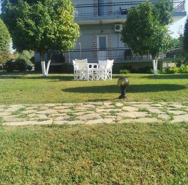 Villa Adamidis in Paralía Skotínis