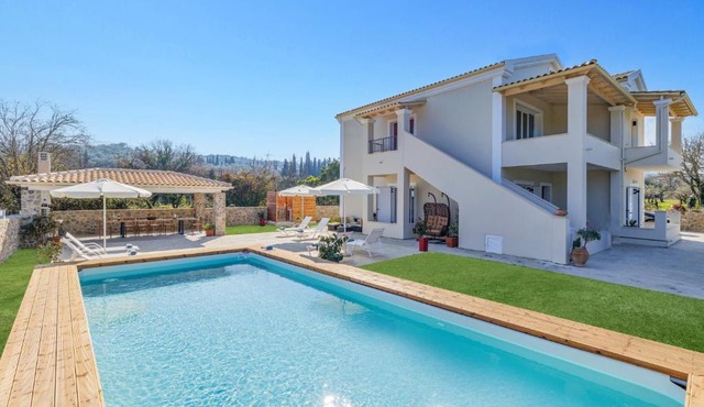 Villa Alegria a Casa II by Villa Plus in Sfakerá