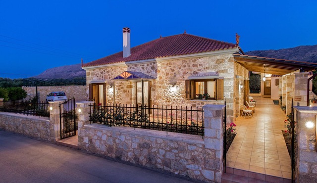 Villa Anerocuru in Chania