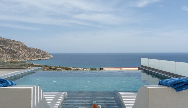 Villa 'Aqua Blue 1' with Sea View and Private Pool