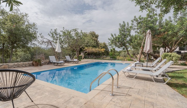 Villa Archodia - With Private Pool in Prines