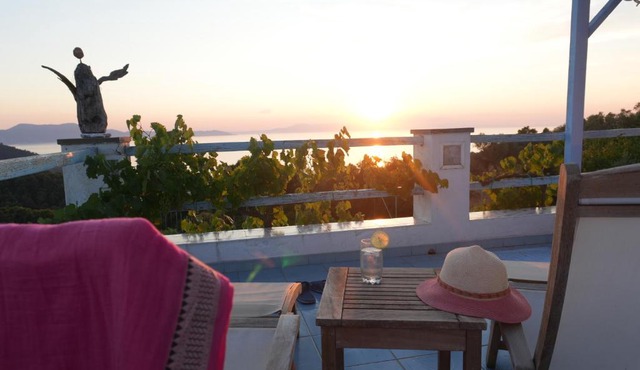 Villa Azul - A Timeless Retreat Above the Aegean