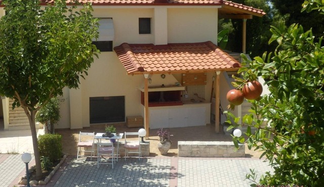 Villa Chris by Interhome in Kassandrino