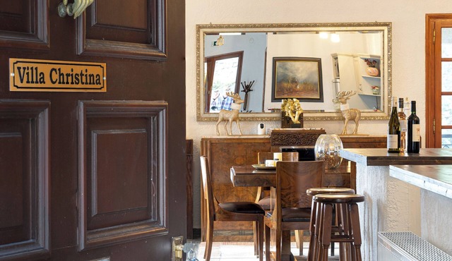 Villa Christina: Private Oasis for Families & Groups