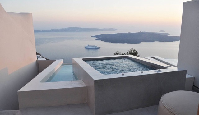 Villa Cloud/heated plunge pool, caldera view
