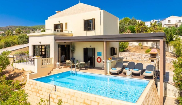 Villa Daphne - Two Bedroom Villa, Sleeps 4 in Kalathos