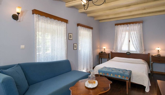 Villa de Loulia Hotel in Corfu