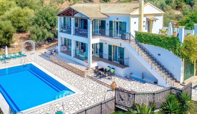 Villa di Giovanni by PosarelliVillas in Peritheia