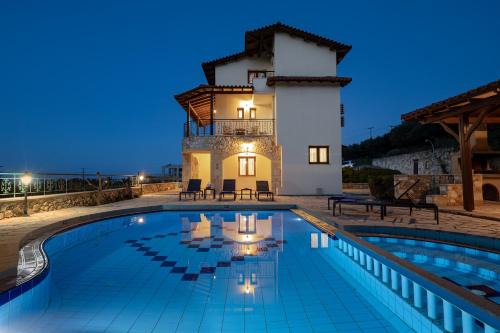 Villa Eleftheria private pool/garden/view/3bdrms/3.5bthrms in Platanias