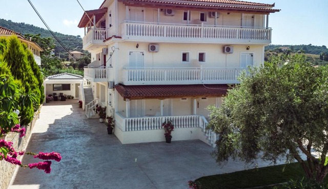 Villa Georgia in Argassi