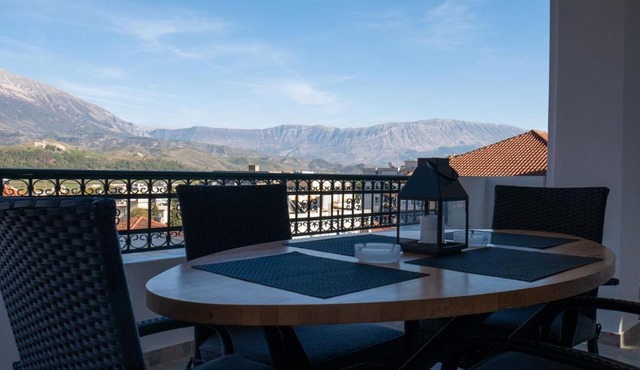 Villa Iliothea in Gjirokastër