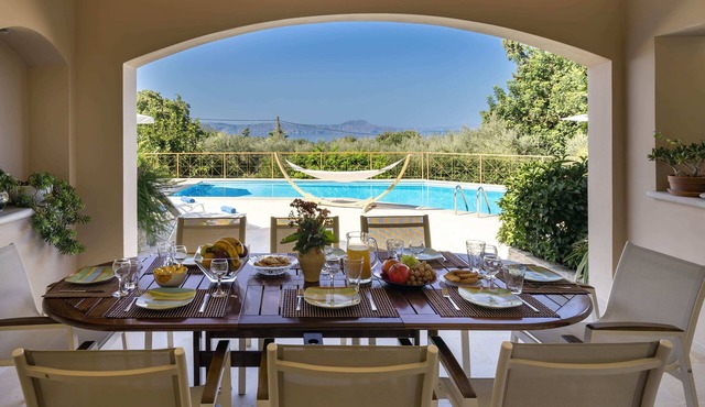 Villa Manolia in Πρινές