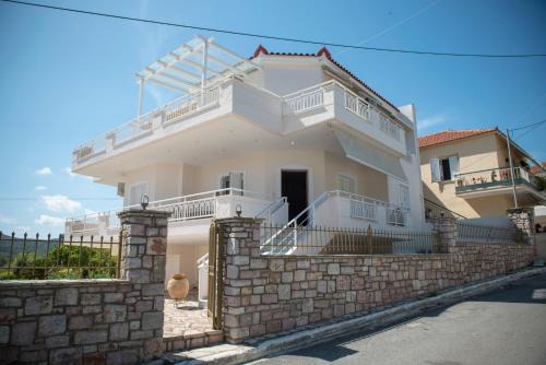 Villa Maria in Armenoí
