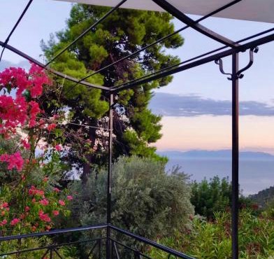 Villa Myrto - Beautiful see-view villa