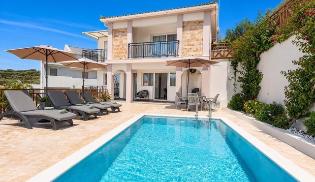 Villa Naisy - Two Bedroom Villa, Sleeps 4 in Tsilivi