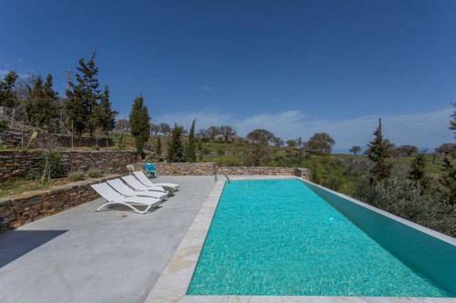 Villa Olivis in Péra Meriá
