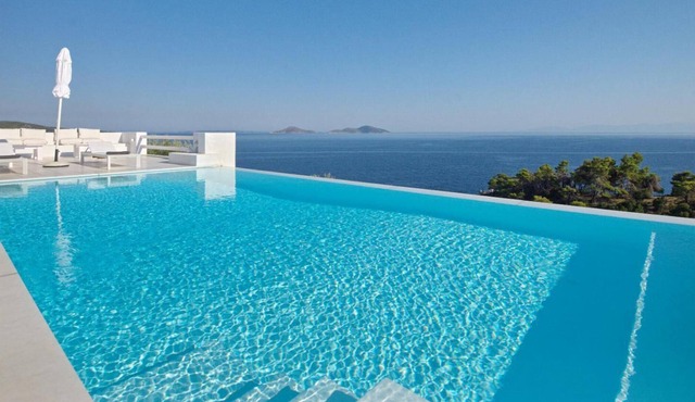 Villa Perseas - Three Bedroom Villa, Sleeps 6 in Alonnisos