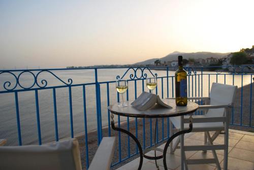 Villa "Pietra e Mare" in Nafpaktos