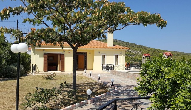 Villa Politimi at Aegina
