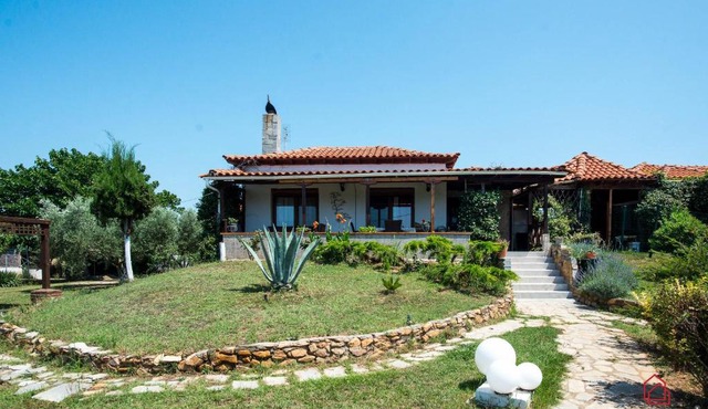 VILLA ROSSA in Mesimvría