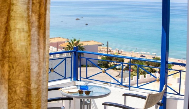 Villa Rozou in Paralia Vrachou