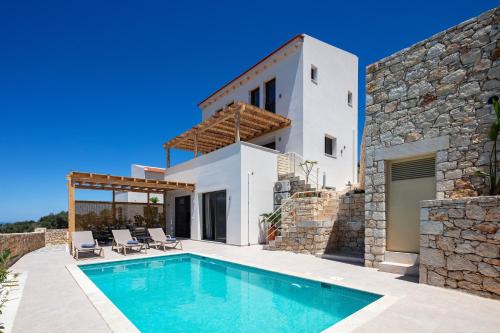 Villa Shine in Roussospítion