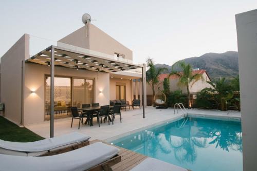 Villa Silentium Ionia by PosarelliVillas in Argyroupolis