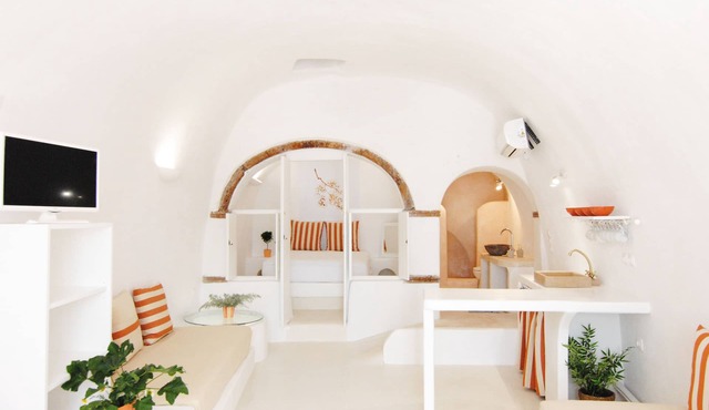 White Grape Suites