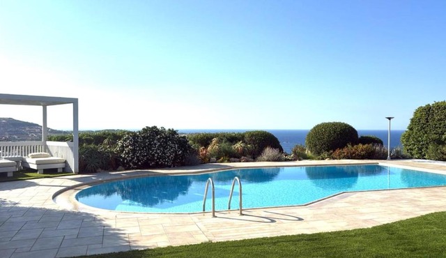 Wild Pear Villa in Agia Pelagia