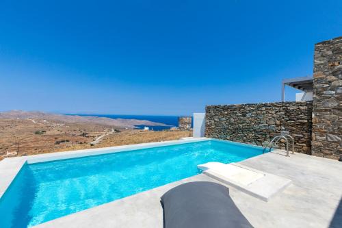 Windmills Kythnos in Kithnos