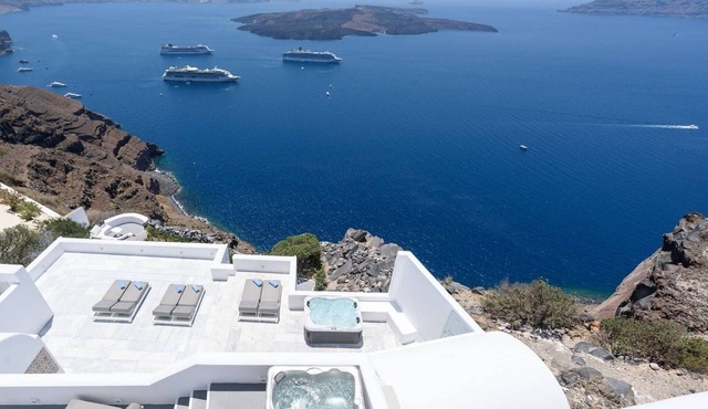 Wonderful Santorini Villa | 7 Bedrooms | Villa Avalon | 3 Private Plunge Pools.