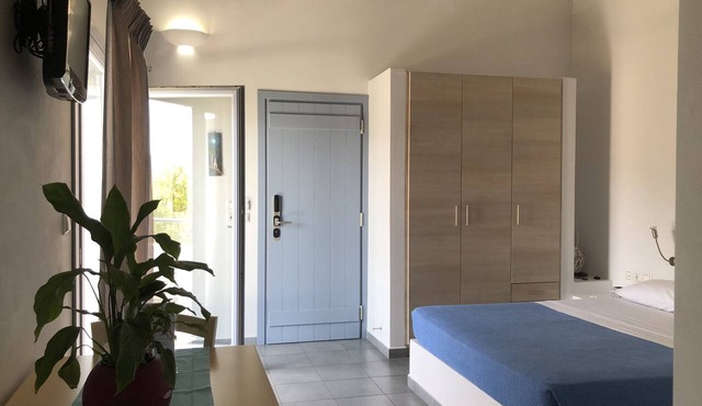 Zathea Apartments
