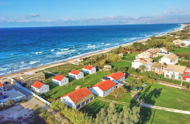 Beachside Bungalow 8 Acharavi Corfu in Αχαράβη