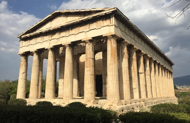 Spacious apartment in Athens with Lift, Internet, Washing machine, Air conditioning in Athina