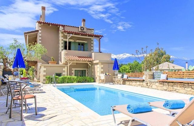 Vamos Villa Private Pool in Vamos