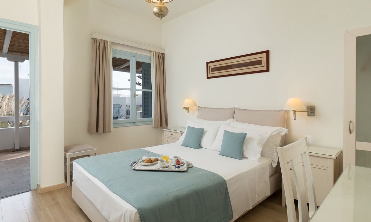 Skyros Town Apartment | Perigiali Hotel