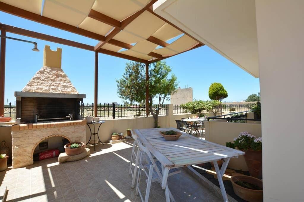 Anissaras House | Olive Oil Residence