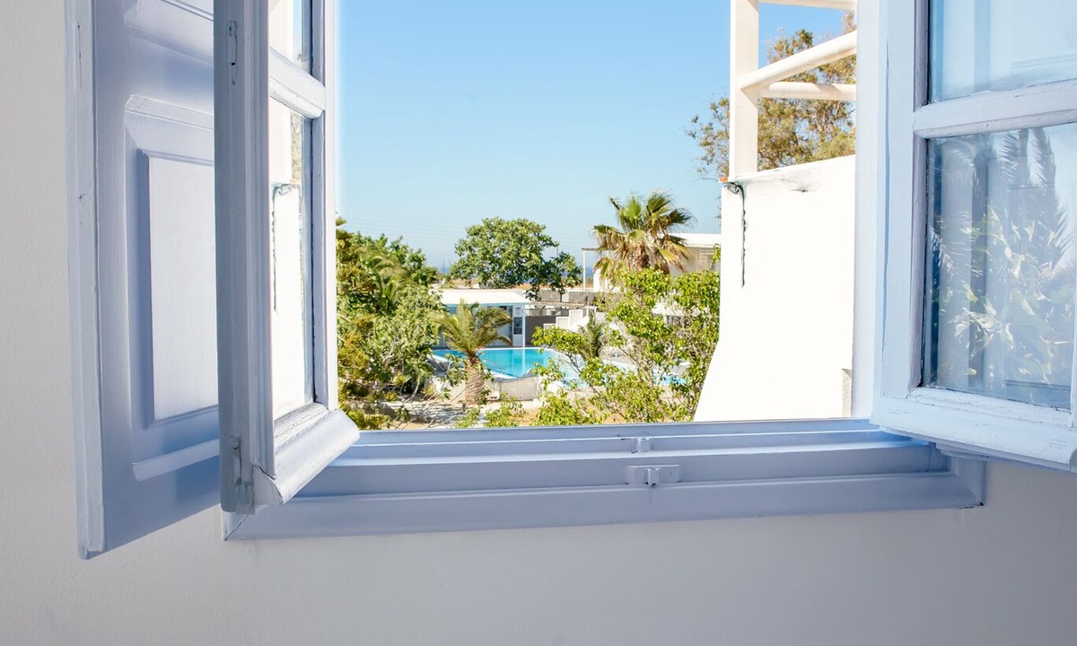 Kamari Hotel | Pelagos Hotel