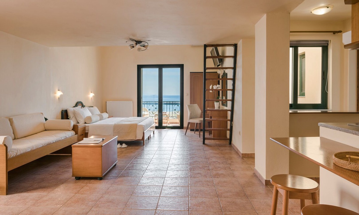 Sipiada Apartment | Griffon Kymi Hotel previously known as Valledi Village