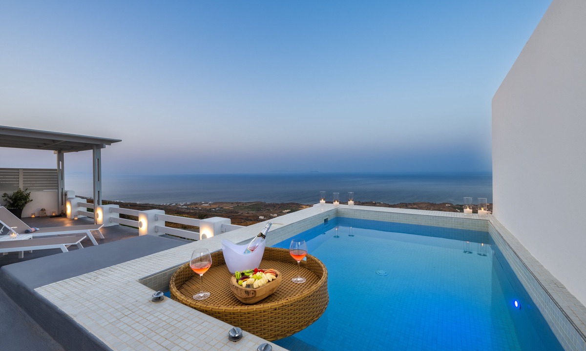 Vourvoulos Hotel | Siete Mares Luxury Suites