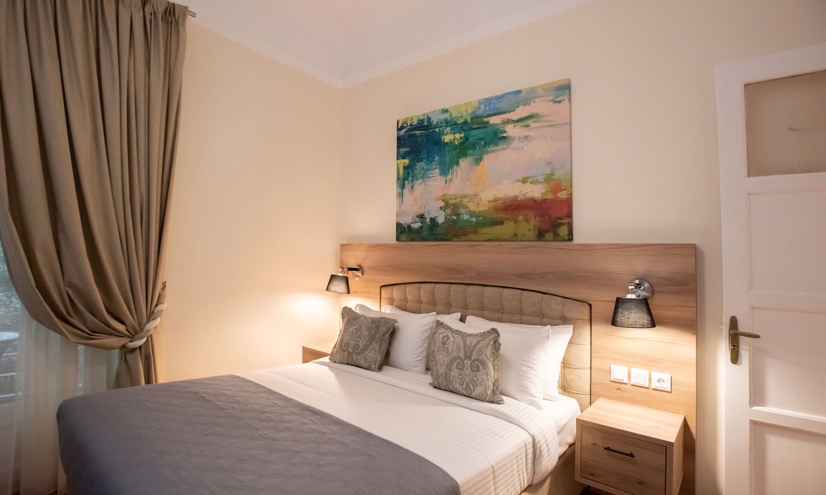 Athens Apartment | Blue Ark Lavish Sauna Suite
