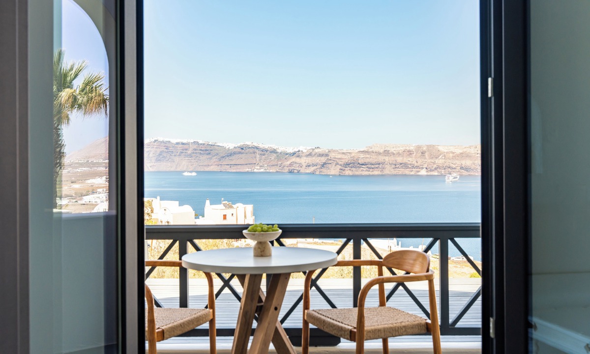 Akrotiri House | Black Diamond Suites - Adults Only