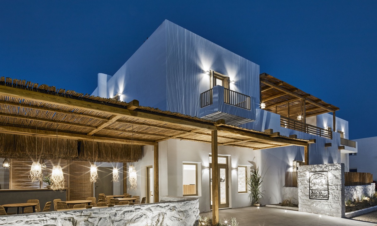 Adamas Hotel | Arco Solium Suites