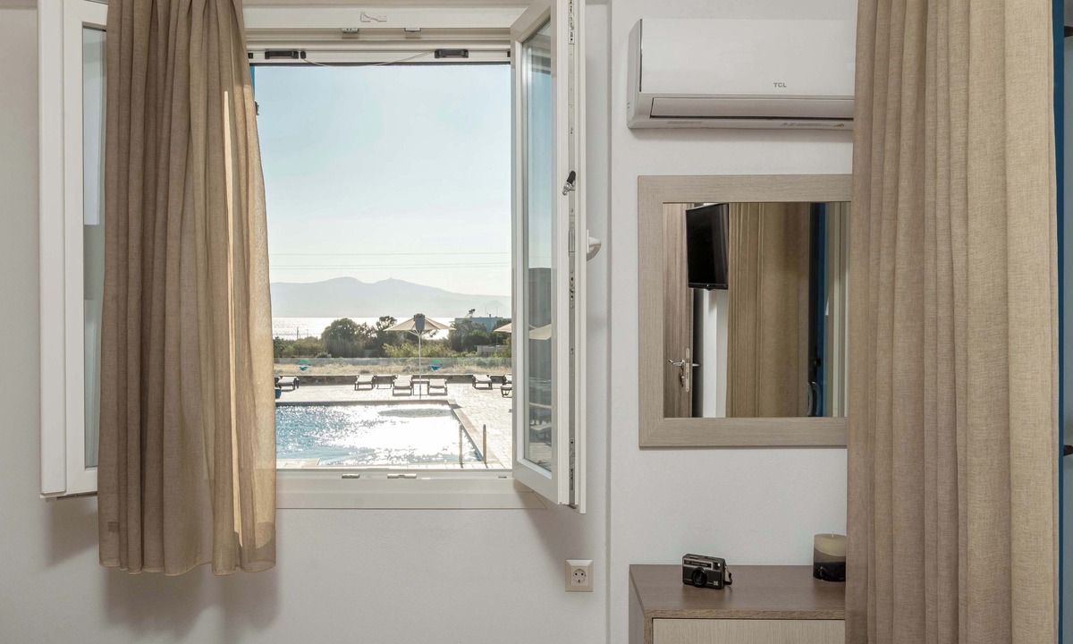 Naxos Hotel | Evripus Suites Hotel