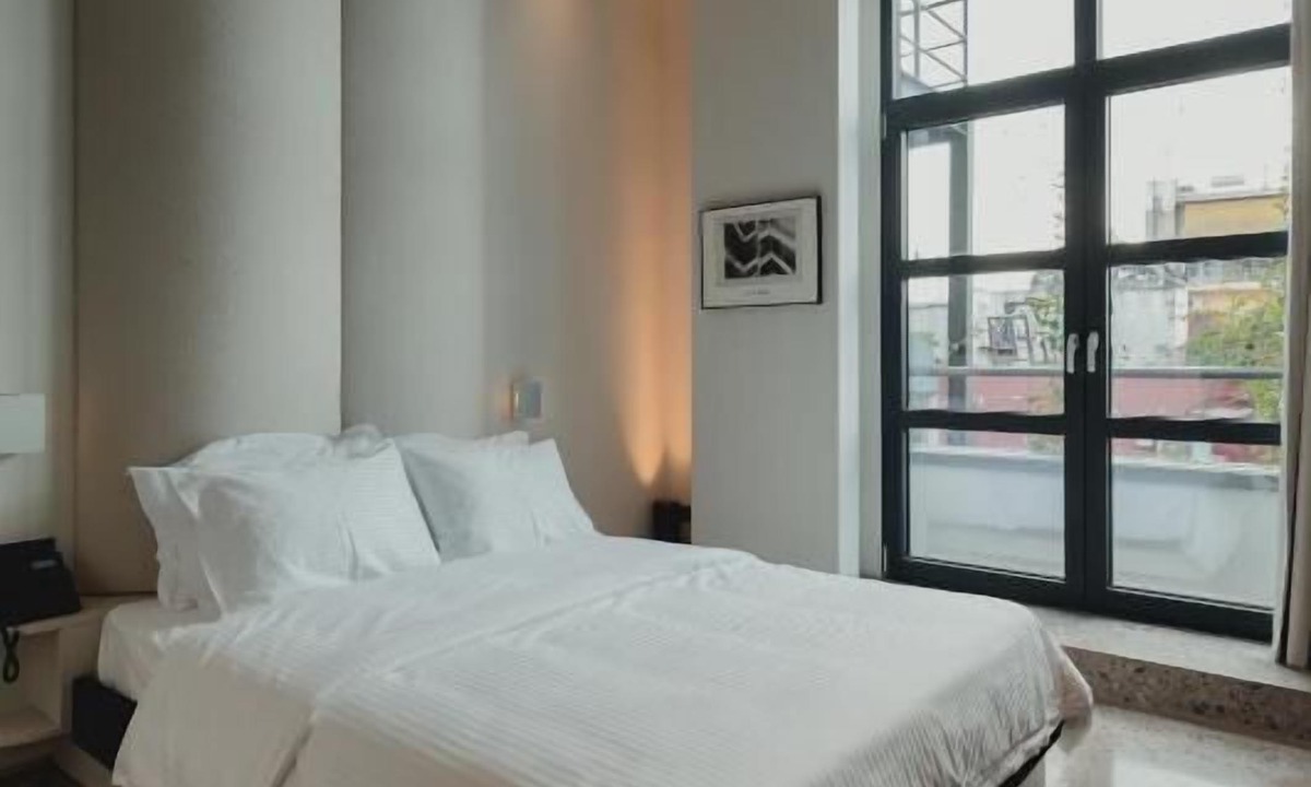 Gazi Hotel | PlexiSpace