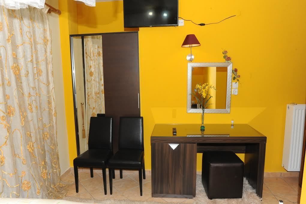 Arachova Hotel | Hani Zemenou