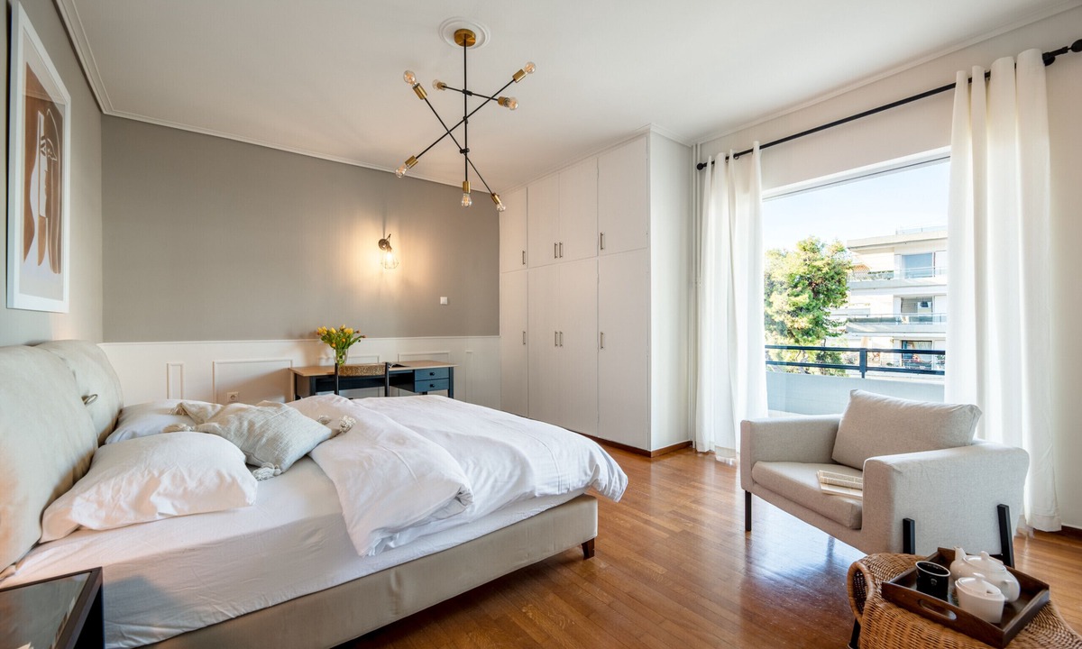 Glyfada Apartment | Elegant 3 dbrm apt iin the Heart of Glyfada