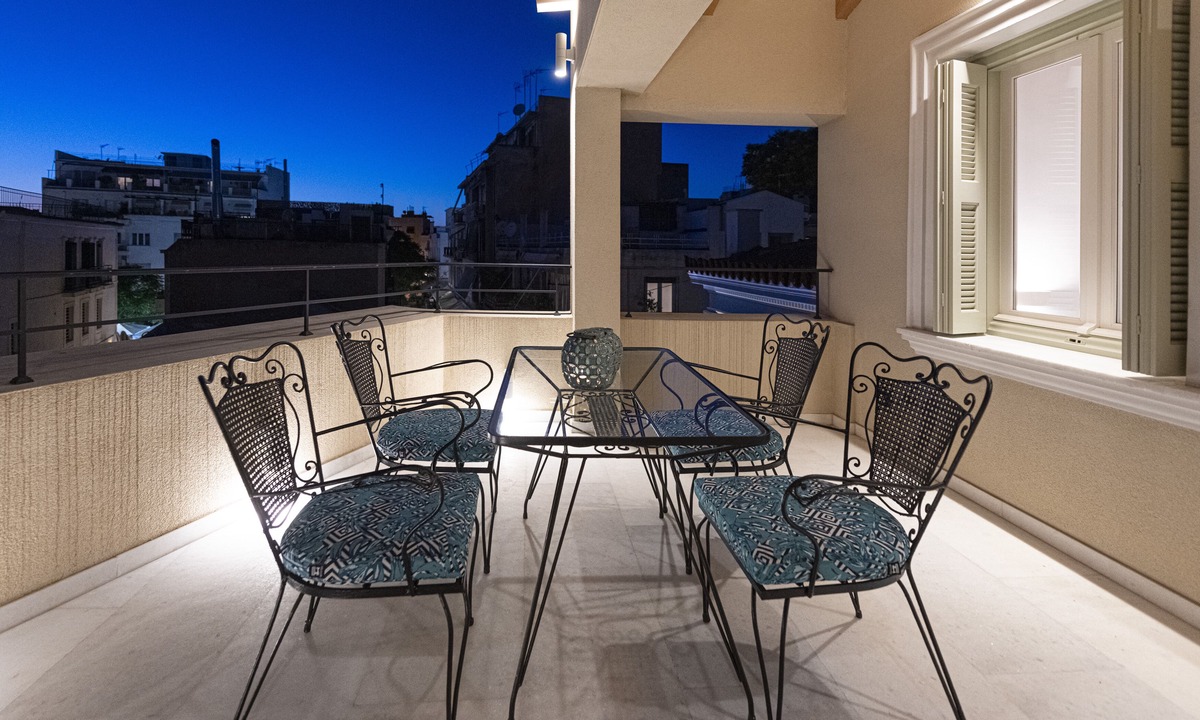 Plaka Apartment | Ipelhome Plaka Boutique Apartments